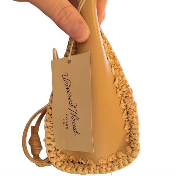 💕 Last One - Universal Thread Straw Crossbody Bag - Picture 8 of 13